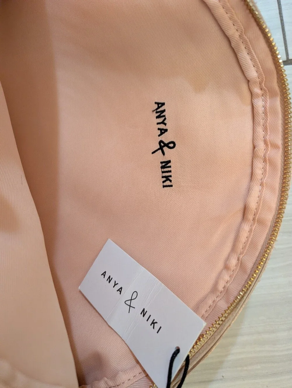 New ANYA NIKI Posey Clutch Half Moon Purse Bag Straw Paper Zip Linen Lined Blush
